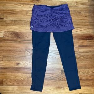 Athleta Yin Yang 2 in 1 skirt